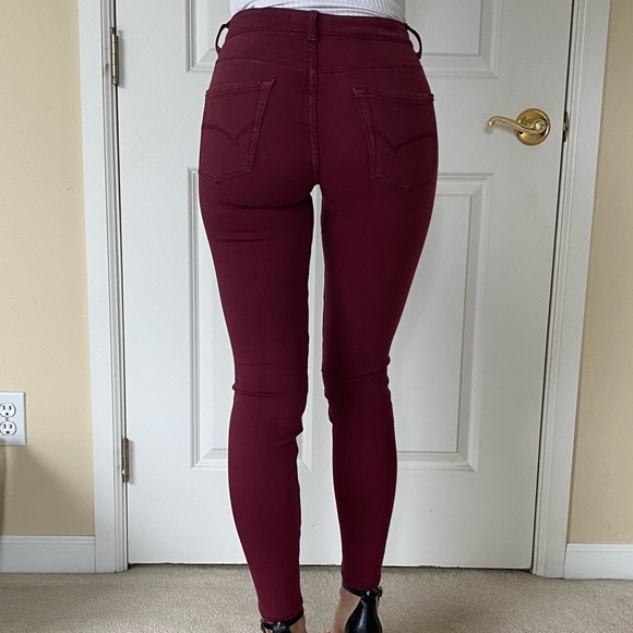 Bullhead (Aritzia) Crimson Denim Skinny Jeans Sz 0 - Picture 2 of 14